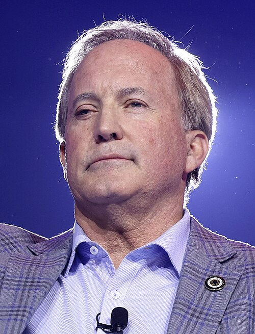 Portrait of Ken Paxton